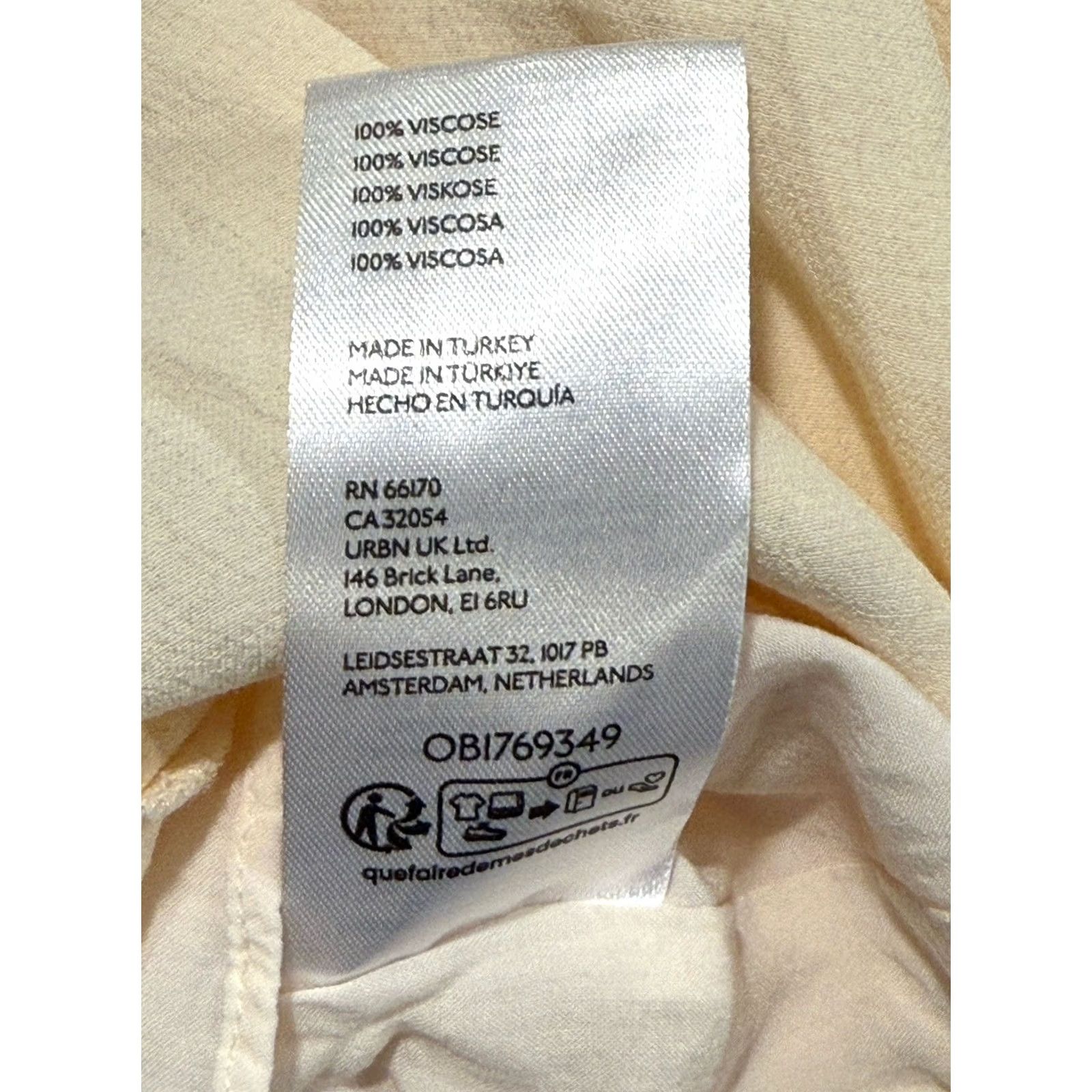 Anthropologie Anthropologie Maxi Dress Ivory V-Neck Twists Front 12P Petite Sleeveless Satin Dress Size XL / US 12-14 / IT 48-50 - 8 Thumbnail