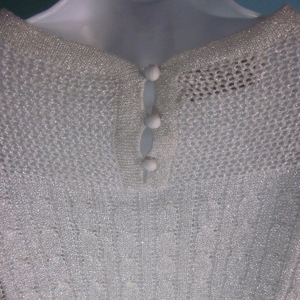Saks Fifth Avenue Vintage Sweater Banff Silver Knit Sparkle Fits XS Size XS / US 0-2 / IT 36-38 - 9 Thumbnail
