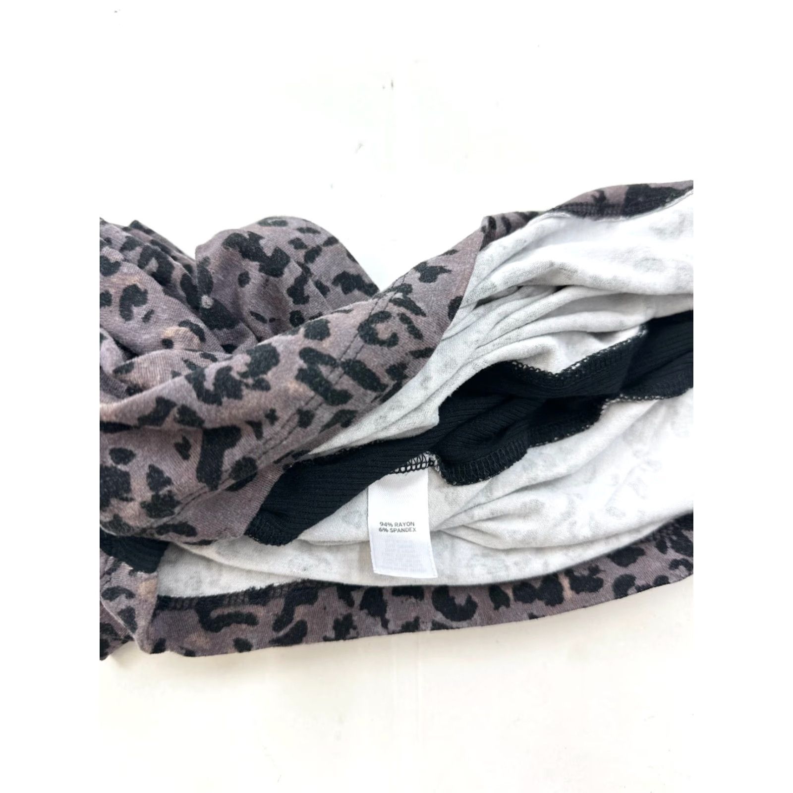 Vintage Trouve Skirt Womens XS Purple & Black Leopard Print Elastic Waist Short Straight Pencil Size 26" / US 2 / IT 38 - 4 Thumbnail