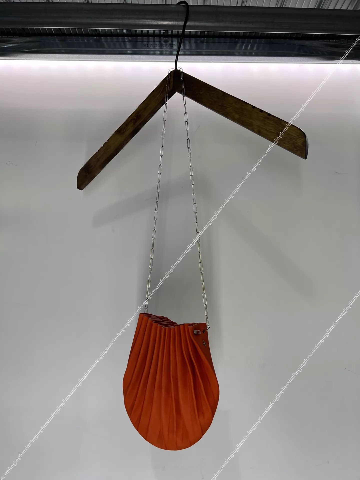Ma+ maurizio amadei m.a+ 23w Silver Chain Shell Bag Orange Size ONE SIZE - 6 Thumbnail
