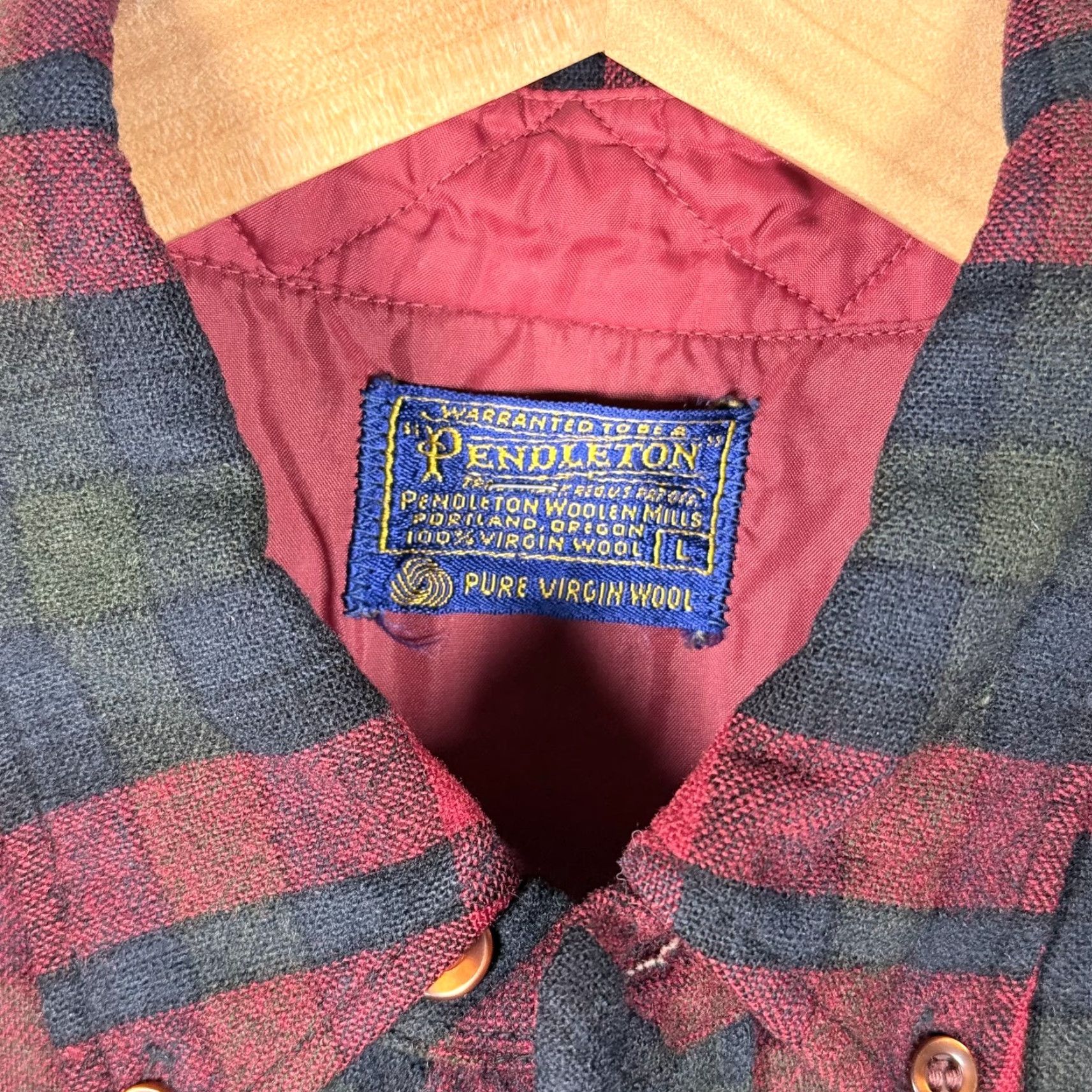 Pendleton VINTAGE Pendleton Shirt Plaid Wool Red Green Large Men Button-Down Long Sleeve Size US L / EU 52-54 / 3 - 7 Thumbnail