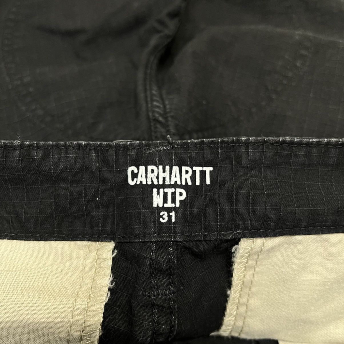Carhartt Wip Carhartt WIP Shorts Black Size US 31 - 3 Thumbnail