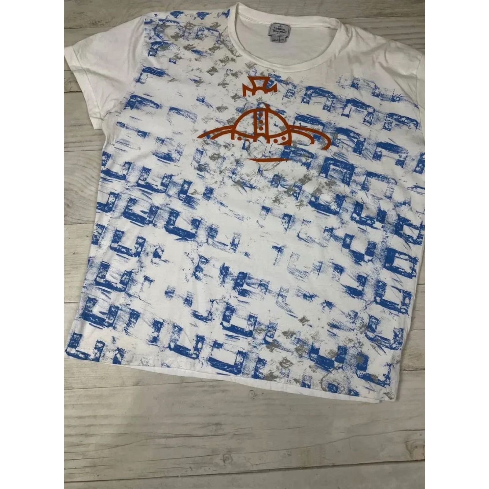 Vivienne Westwood VINTAGE Vivienne Westwood Big Logo Orb T-Shirt Men 2XL White Cotton Logo 90s Concert Mens Size US XXL / EU 58 / 5 - 3 Thumbnail