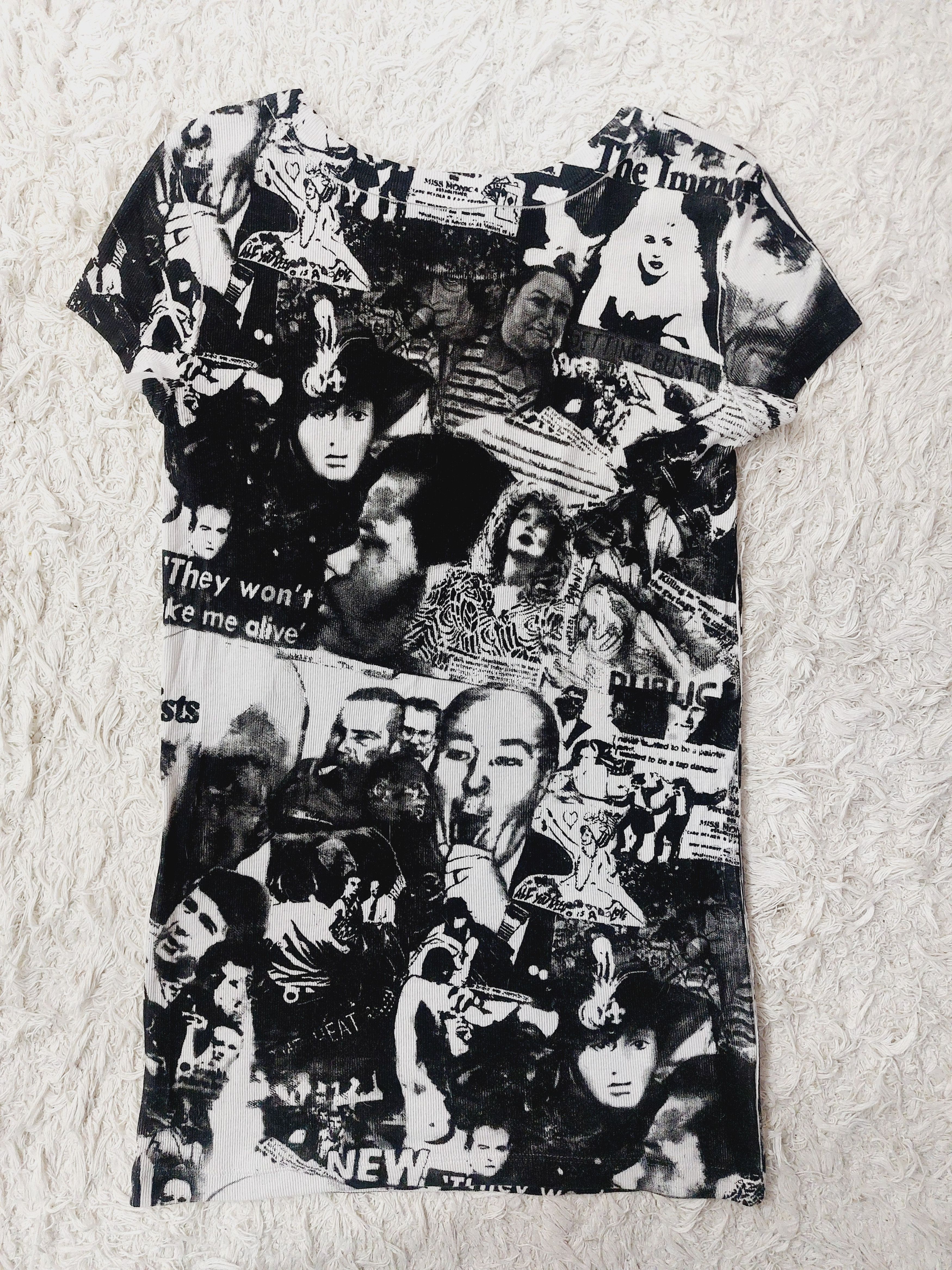 Dolce & Gabbana Dolce and Gabbana D&G Newspaper Faces Gazette Journal Top Size US S / EU 44-46 / 1 - 2 Thumbnail
