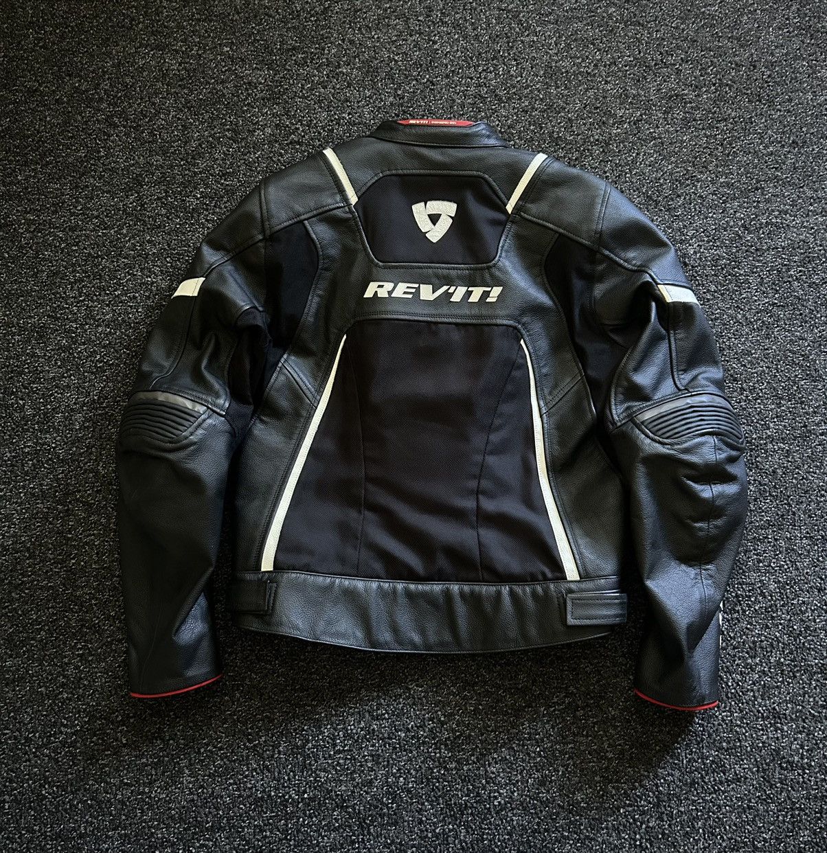 Leather REV’IT Engineered Skin Leather Jacket Size US S / EU 44-46 / 1 - 2 Thumbnail