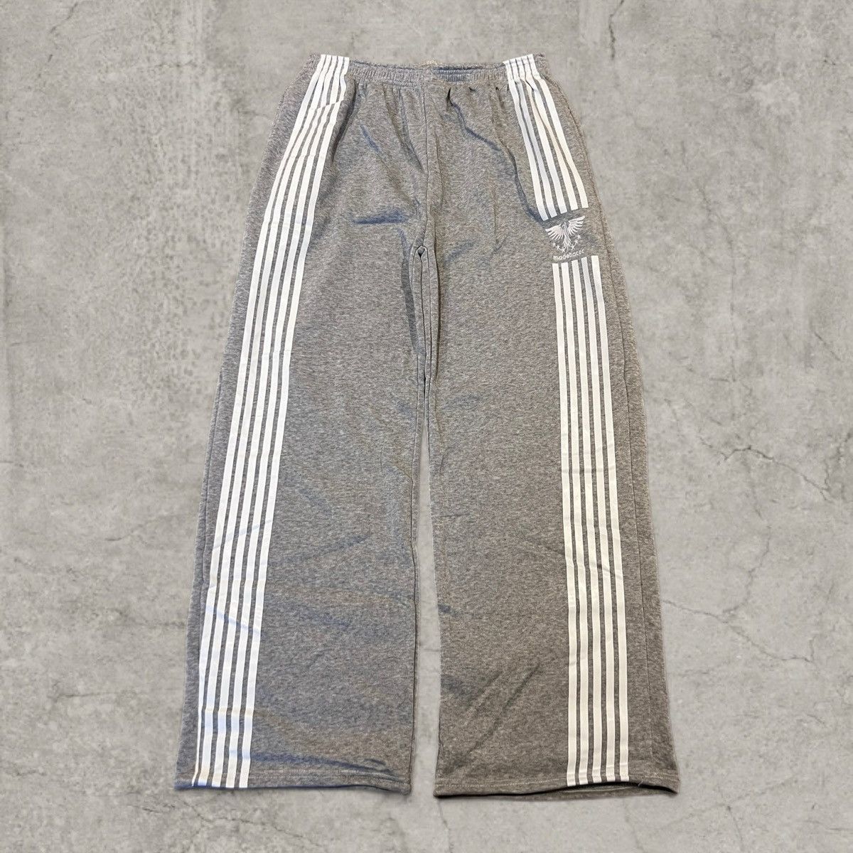 Japanese Brand Incredible baggy wide leg Korean joggers in grey. Size M Size US 32 / EU 48 - 1 Thumbnail
