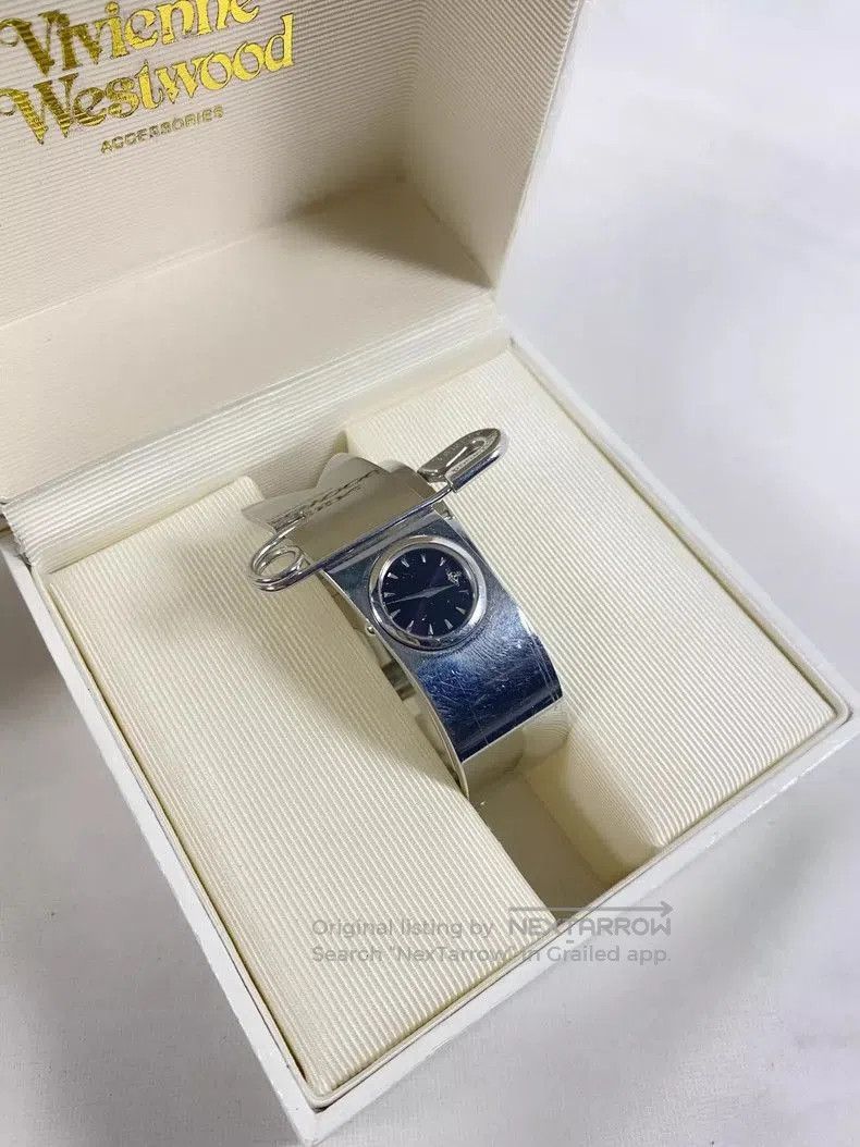 Vivienne Westwood Vivienne Westwood Women's Watch . Size ONE SIZE - 4 Thumbnail