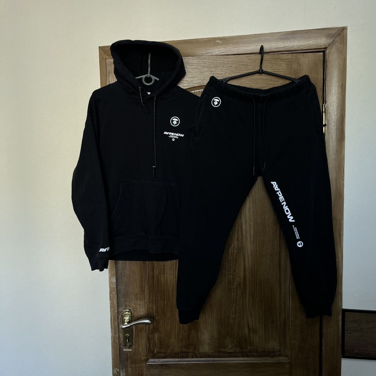Aape Rare Suit Aape Bape Hoodie Big Logo and Pants Size US S / EU 44-46 / 1 - 1 Thumbnail