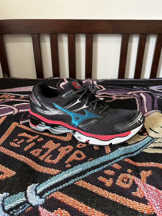 Mizuno best sale creation 43