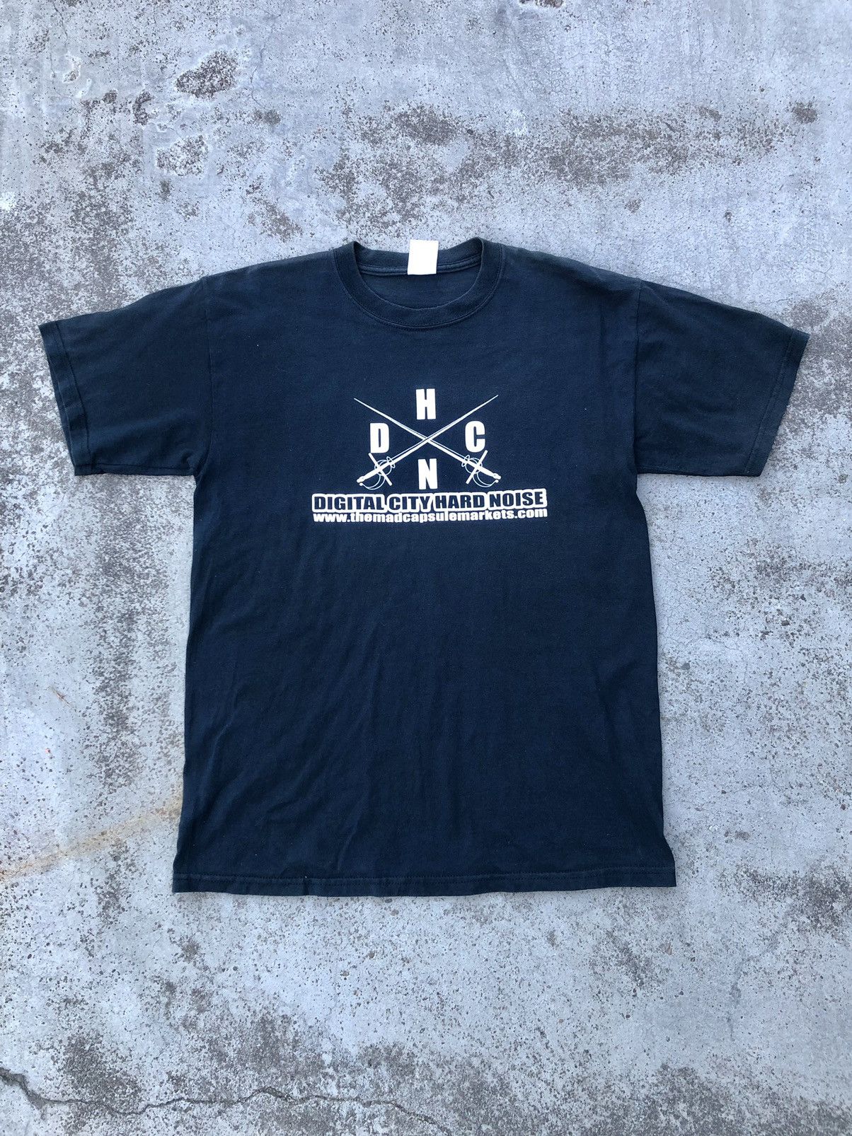 Band Tees × Vintage Y2K THE MADS CAPSULE MARKETS BAND TEES Size US M / EU 48-50 / 2 - 1 Thumbnail