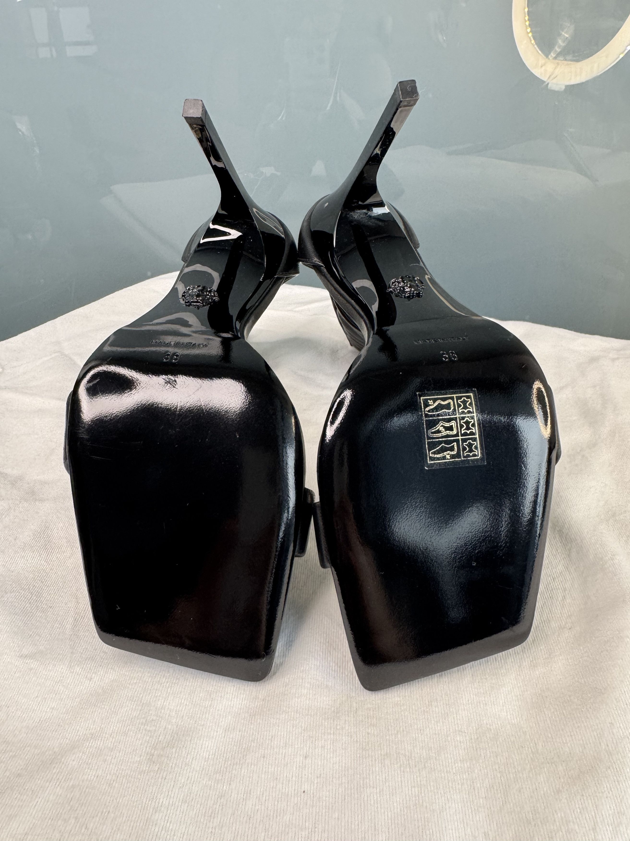 Versace Medusa Safety Pin Heels Size US 8 / IT 38 - 4 Thumbnail