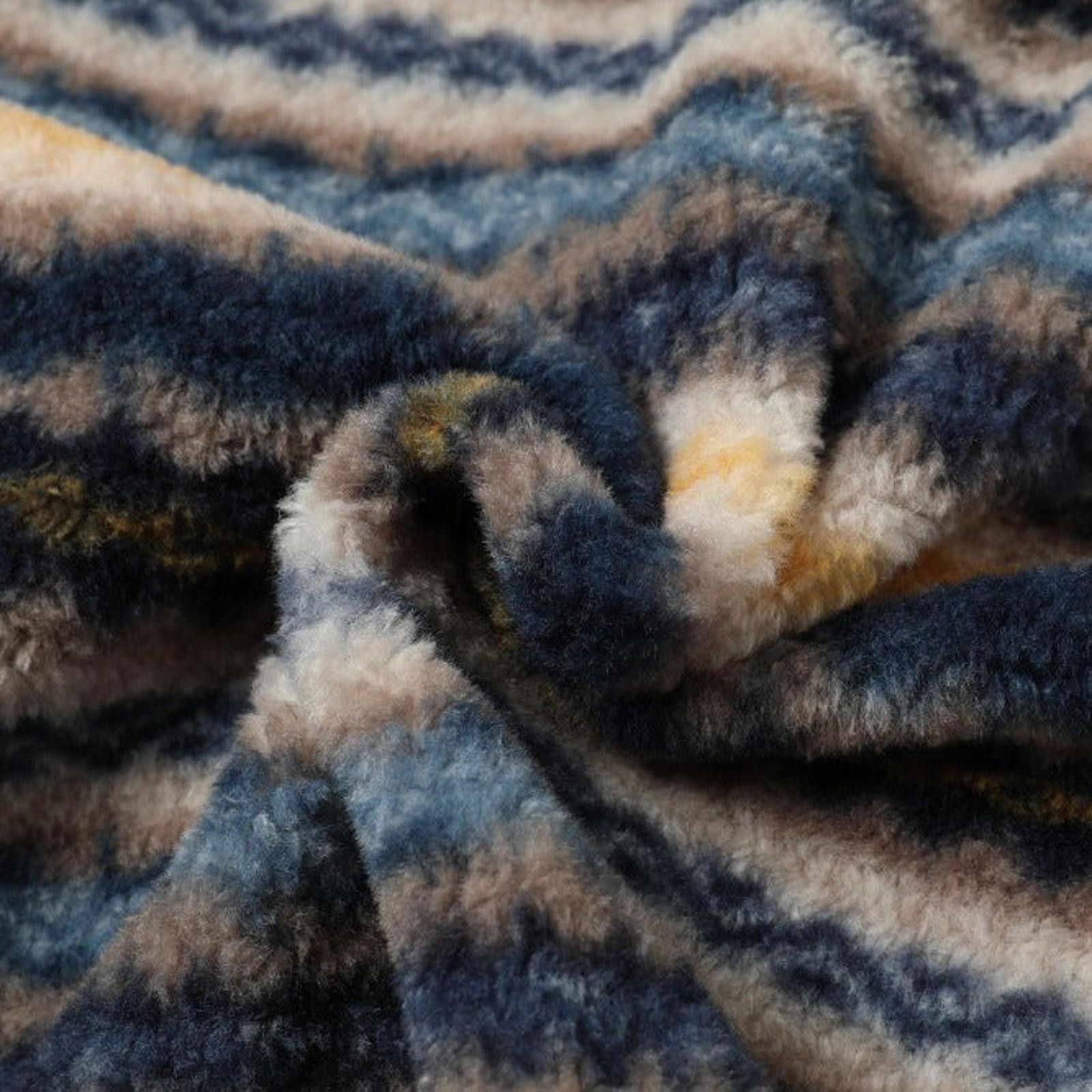 Japanese Brand Striped Faux Fur Hooded Jacket, Cozy Winter Coat Size US M / EU 48-50 / 2 - 3 Thumbnail