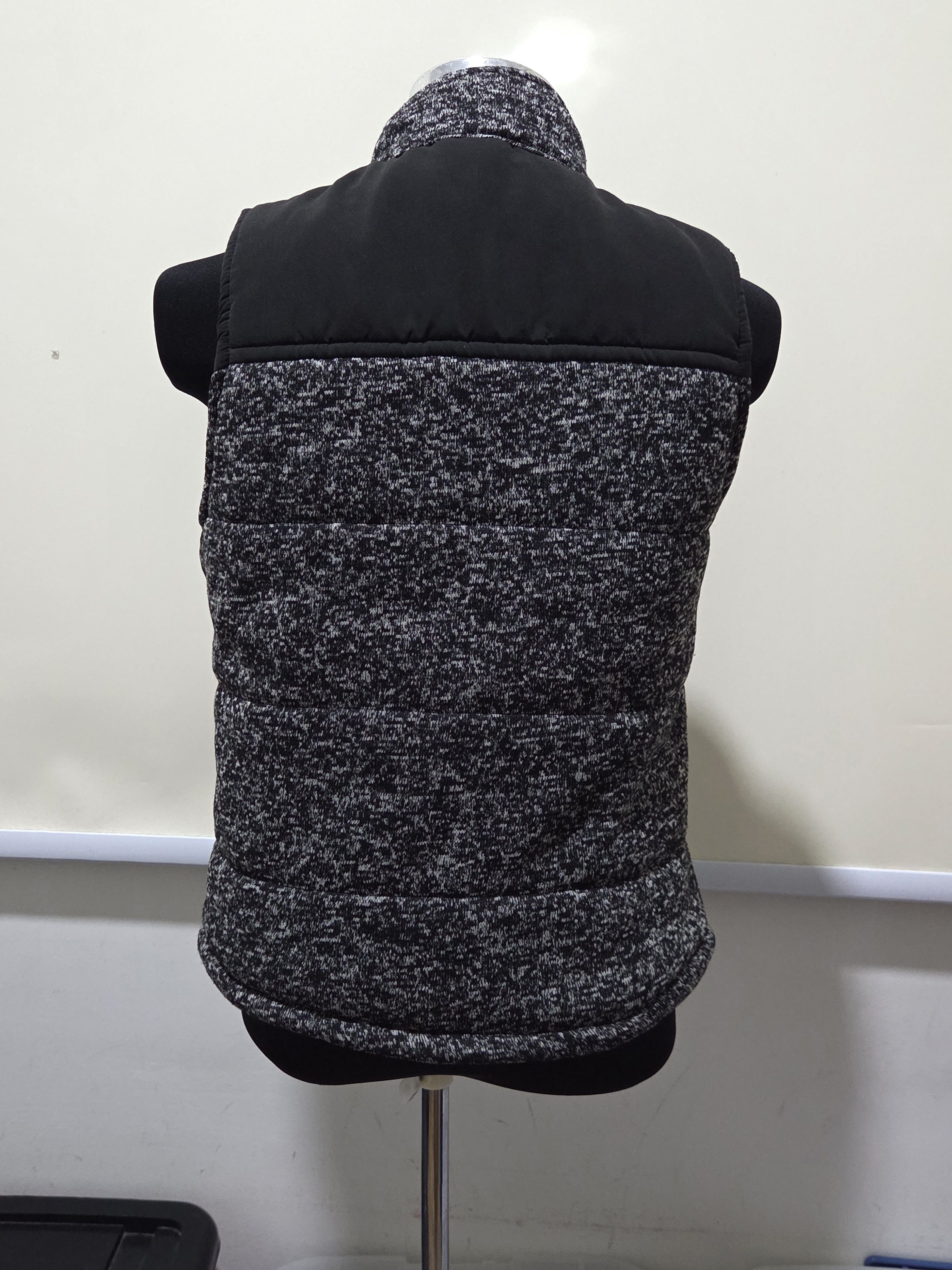 In The Attic Vintage IN THE ATTIC Punk Japan Brand Winter Vest Size US M / EU 48-50 / 2 - 5 Thumbnail