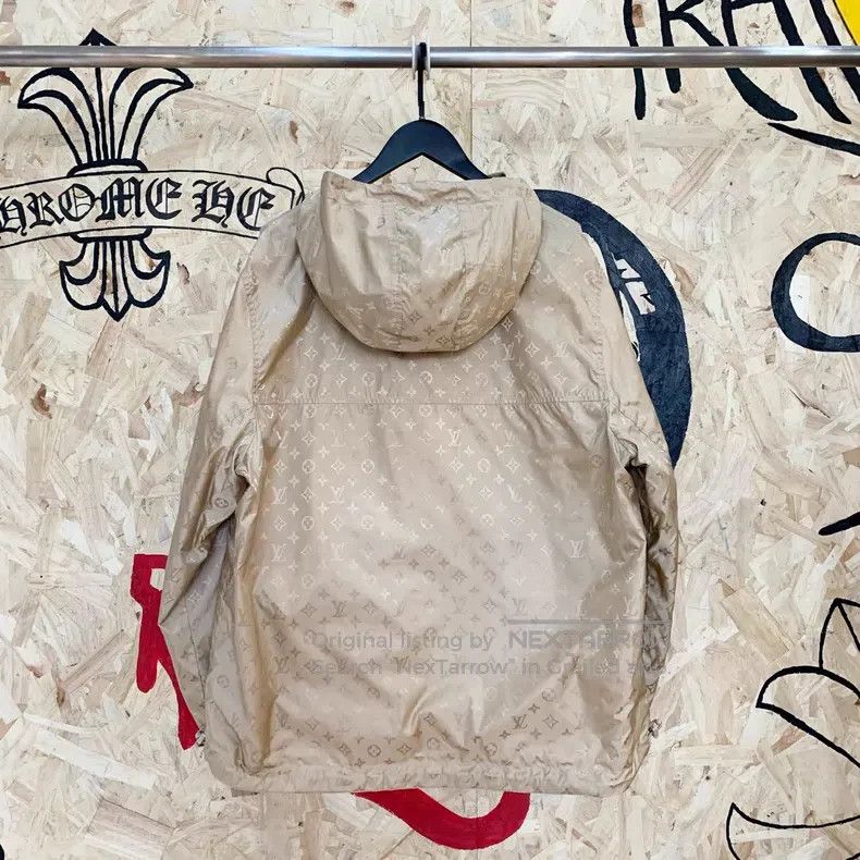 Louis Vuitton Louis Vuitton Full-print double-sided assault jacket Size US M / EU 48-50 / 2 - 5 Thumbnail