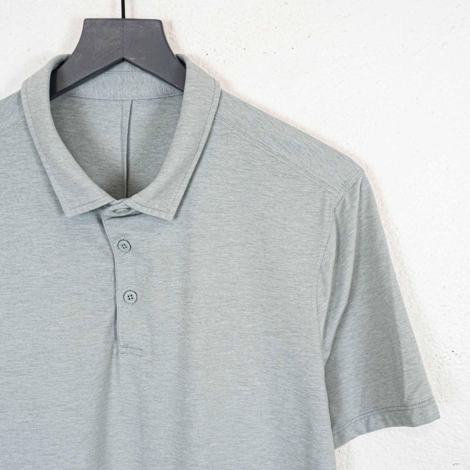 Lululemon Lululemon Evolution Short Sleeve Polo Mint heater Medium Size US M / EU 48-50 / 2 - 3 Thumbnail