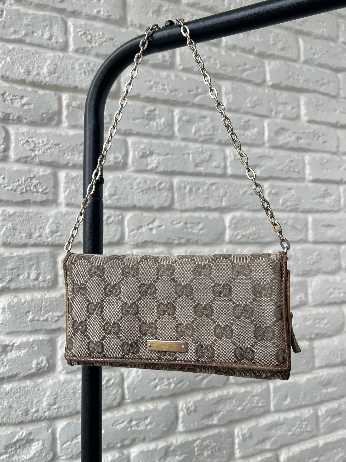 Gucci Gucci GG Monogram Vintage Canvas Clutch Chain Wallet Bag Size ONE SIZE - 1 Thumbnail
