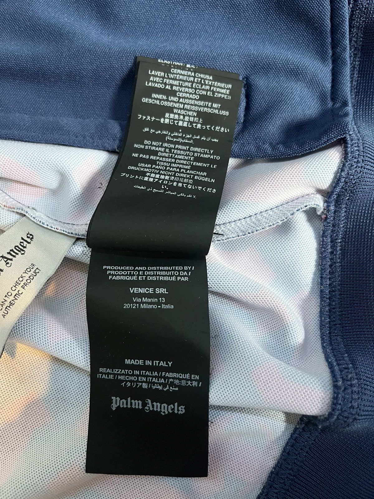 Palm Angels Palm angels Size US M / EU 48-50 / 2 - 7 Thumbnail