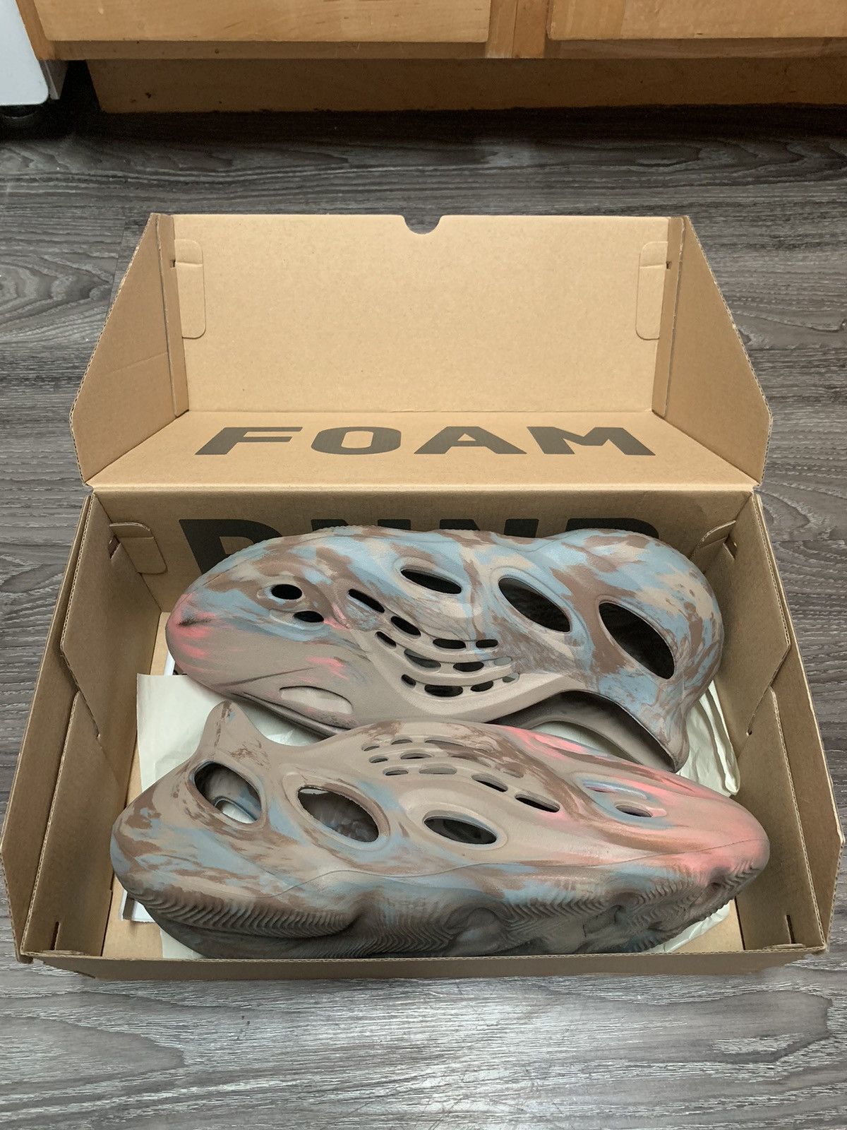 Adidas × Kanye West × Yeezy Yeezy Foam Runner MX Sand Grey Size US 10 / EU 43 - 1 Thumbnail