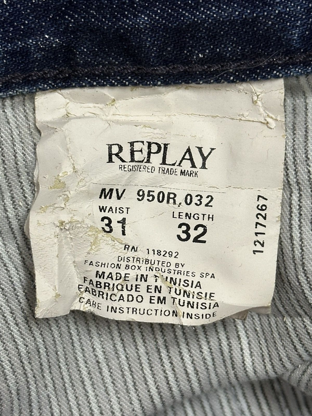 Designer Vintage Replay Blue Wash Style Distressed Loose Jeans Size US 33 - 10 Thumbnail