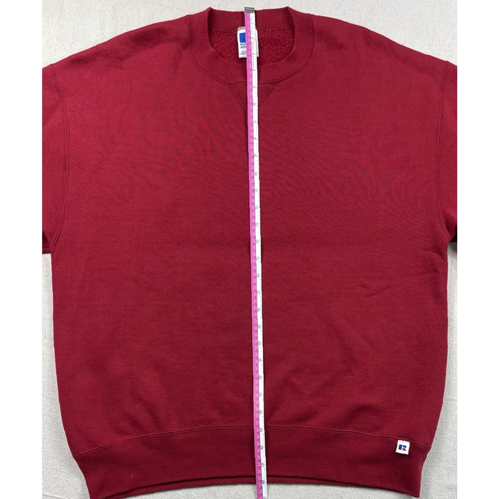 Russell Athletic VINTAGE Russell Athletic Sweatshirt Shirt Crewneck Mens L Red 90s Athletic Logo GOLF RUNNING SKIING Soccer USA - Size L Mens Size US L / EU 52-54 / 3 - 6 Thumbnail