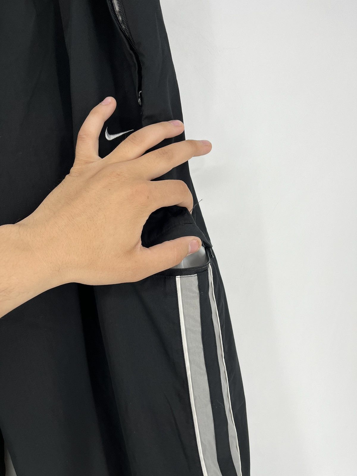 Nike × Vintage Nike Track Vintage Pants Nylon Drill Y 2 K Swoosh Joggers Size US 40 / EU 56 - 6 Thumbnail