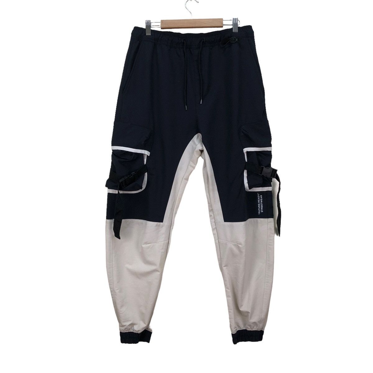 image of Bershka Berskha Cargo Jogger Pant in Black, Men's (Size 32)