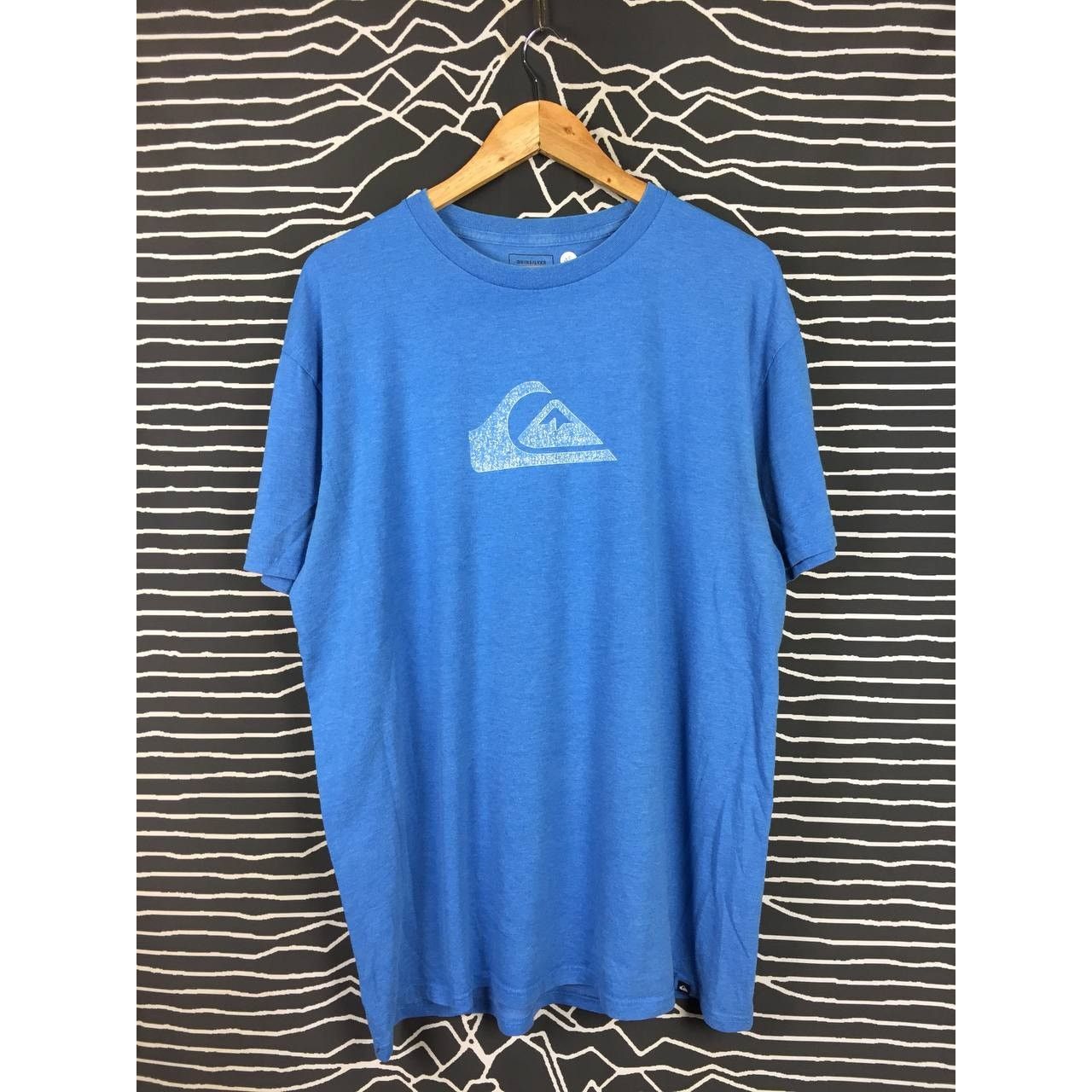 Quiksilver Quiksilver Center Logo Surf Skate Regular Fit Tee Size US XL / EU 56 / 4 - 1 Thumbnail