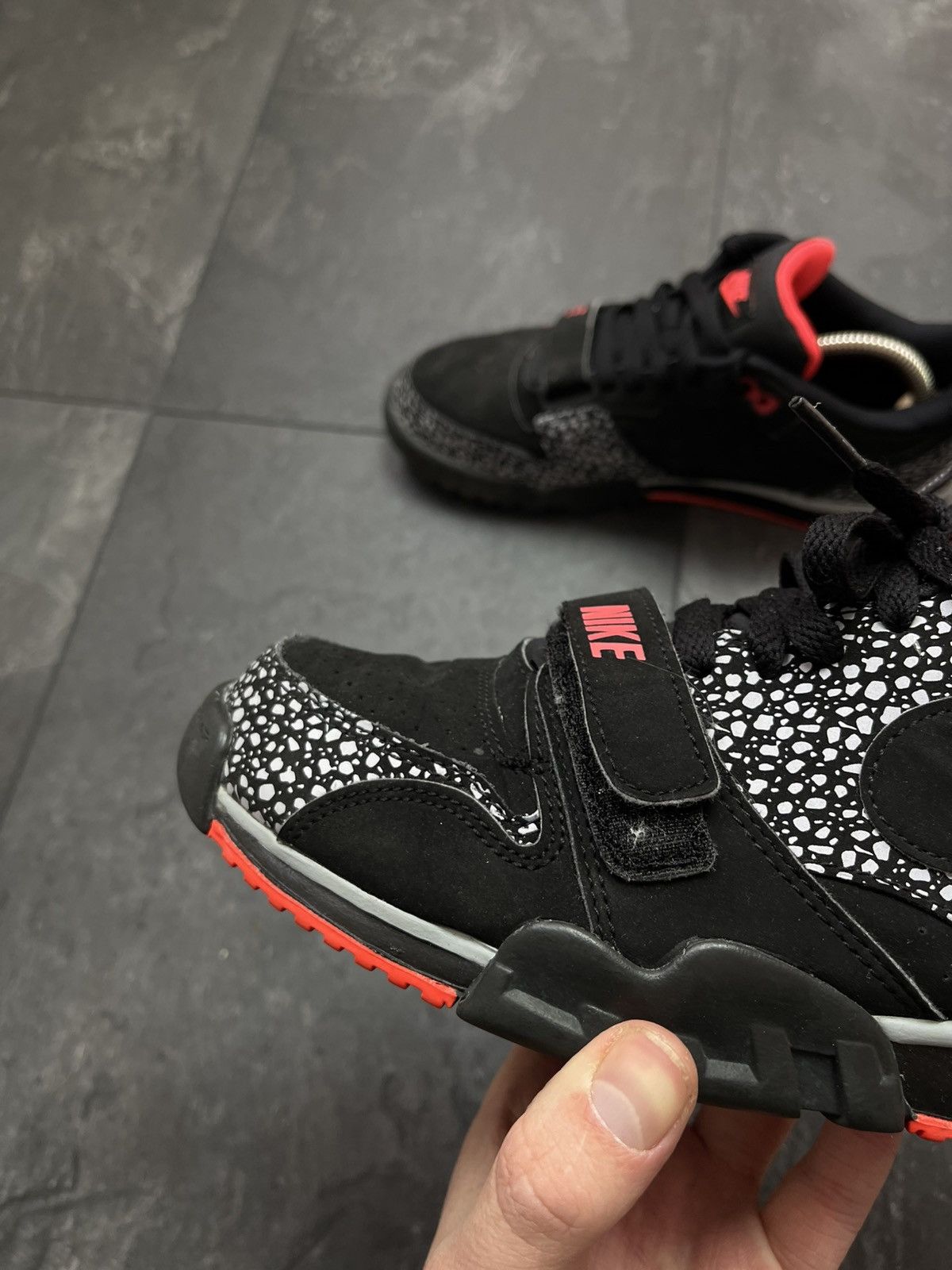 Nike × Streetwear × Vintage Nike Air Trainer 1 Low ST Black Safari Laser Crimson Size US 7 / EU 40 - 8 Thumbnail