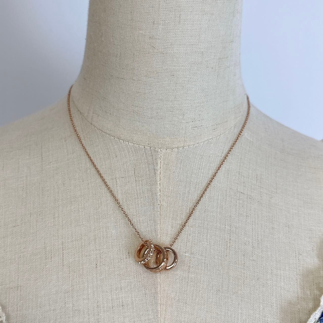 Coach CI902 Signature Rondell Necklace IN Rose Gold