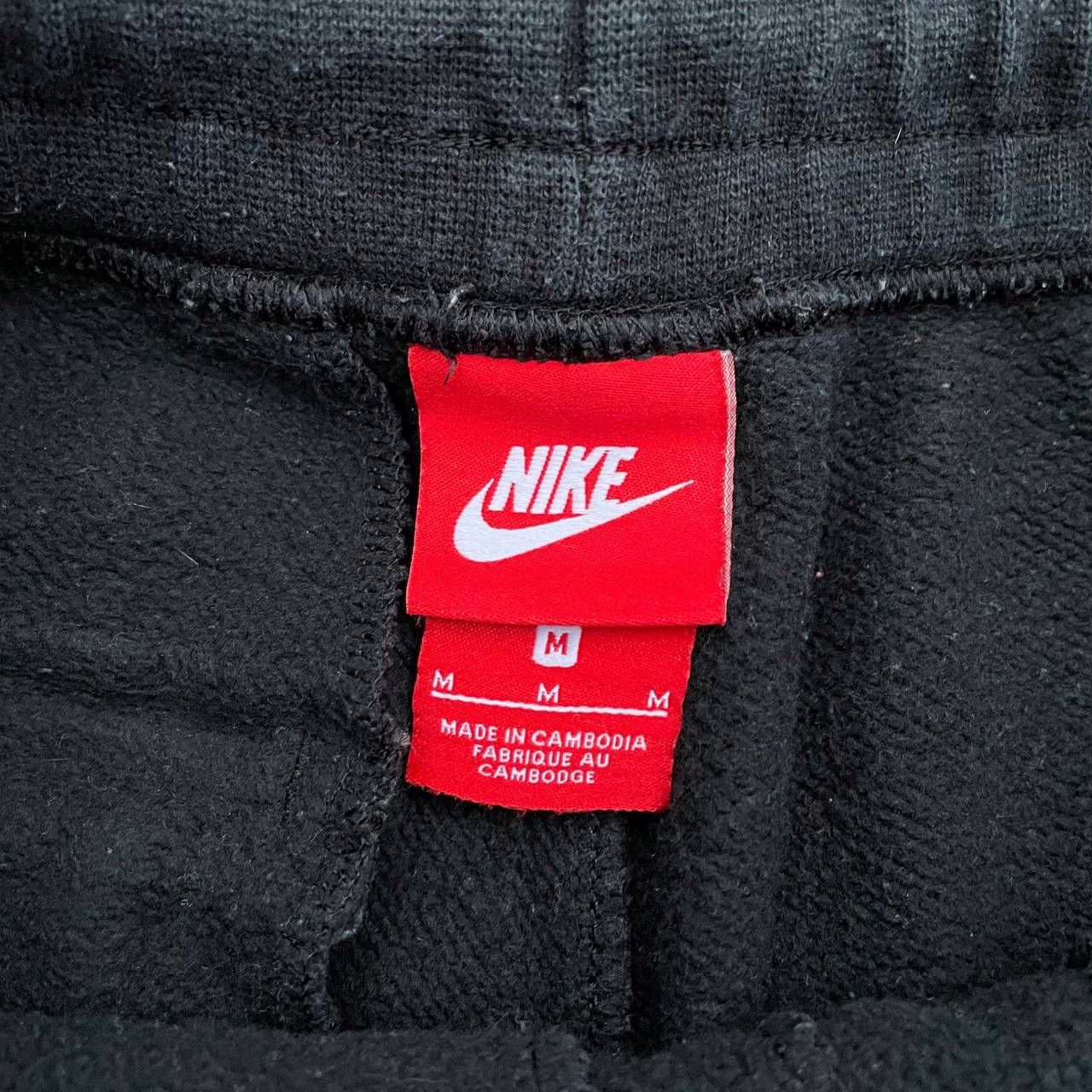 Nike Vintage Nike Air Shorts Size M Trashed Y2K 00s UsA Ugly F Size US 30 / EU 46 - 14 Thumbnail