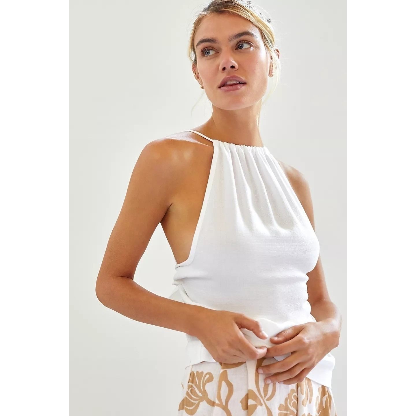 Anthropologie Cloth & Stone White Tencel Lyocell Halter Tie-Back Tank Top Size XS / US 0-2 / IT 36-38 - 1 Thumbnail