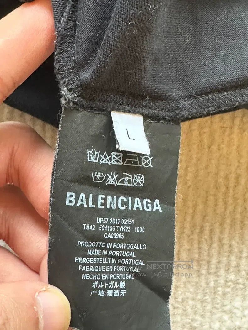 Balenciaga Balenciaga Letter Logo Short Sleeve Size US L / EU 52-54 / 3 - 4 Thumbnail