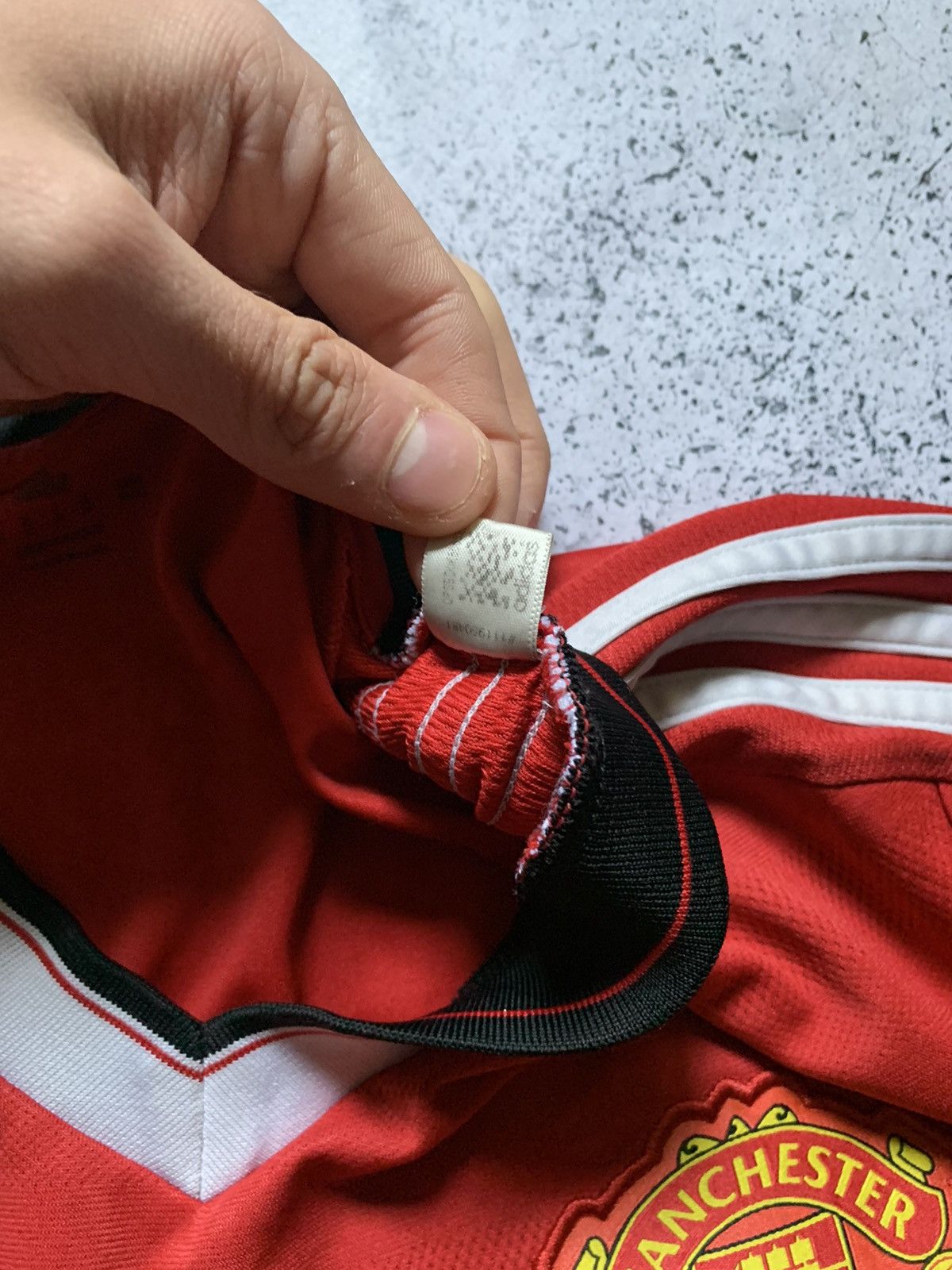 Adidas × Vintage Vintage Adidas Manchester United Soccer Jersey Y2K USA Size US M / EU 48-50 / 2 - 9 Thumbnail