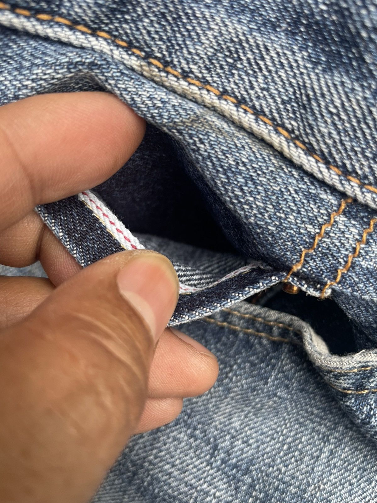 Japanese Brand × Uniqlo Uniqlo Selvedge Distresed Jeans Size US 32 / EU 48 - 21 Thumbnail