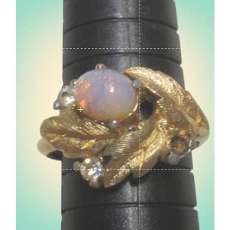 Other Vintage Opal Leaf Gold Tone Cocktail Ring Avon Size 7 Size ONE SIZE - 1 Thumbnail