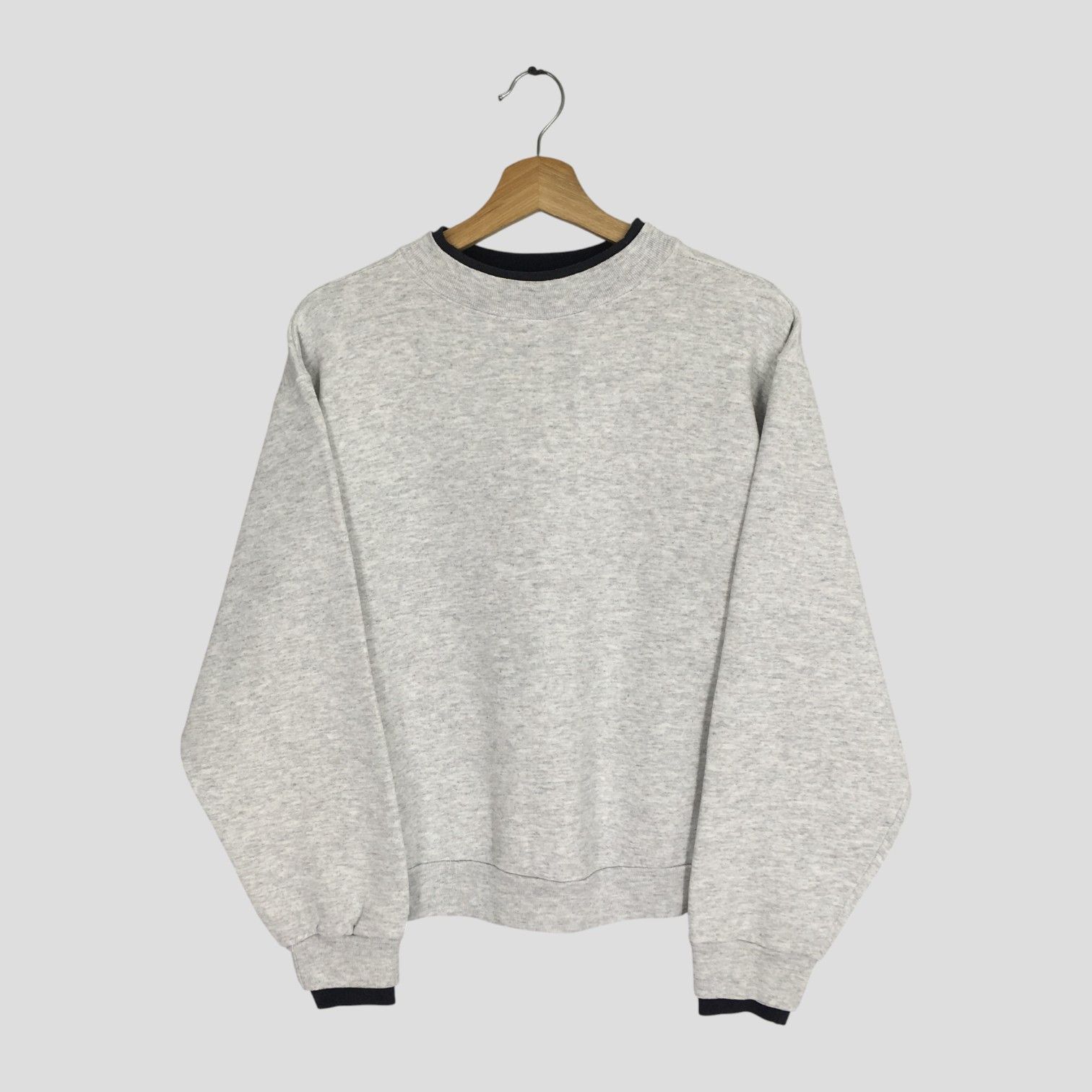 Vintage Vintage 90's Harrahs Grey Sweatshirt Large - 286 Size US L / EU 52-54 / 3 - 2 Thumbnail
