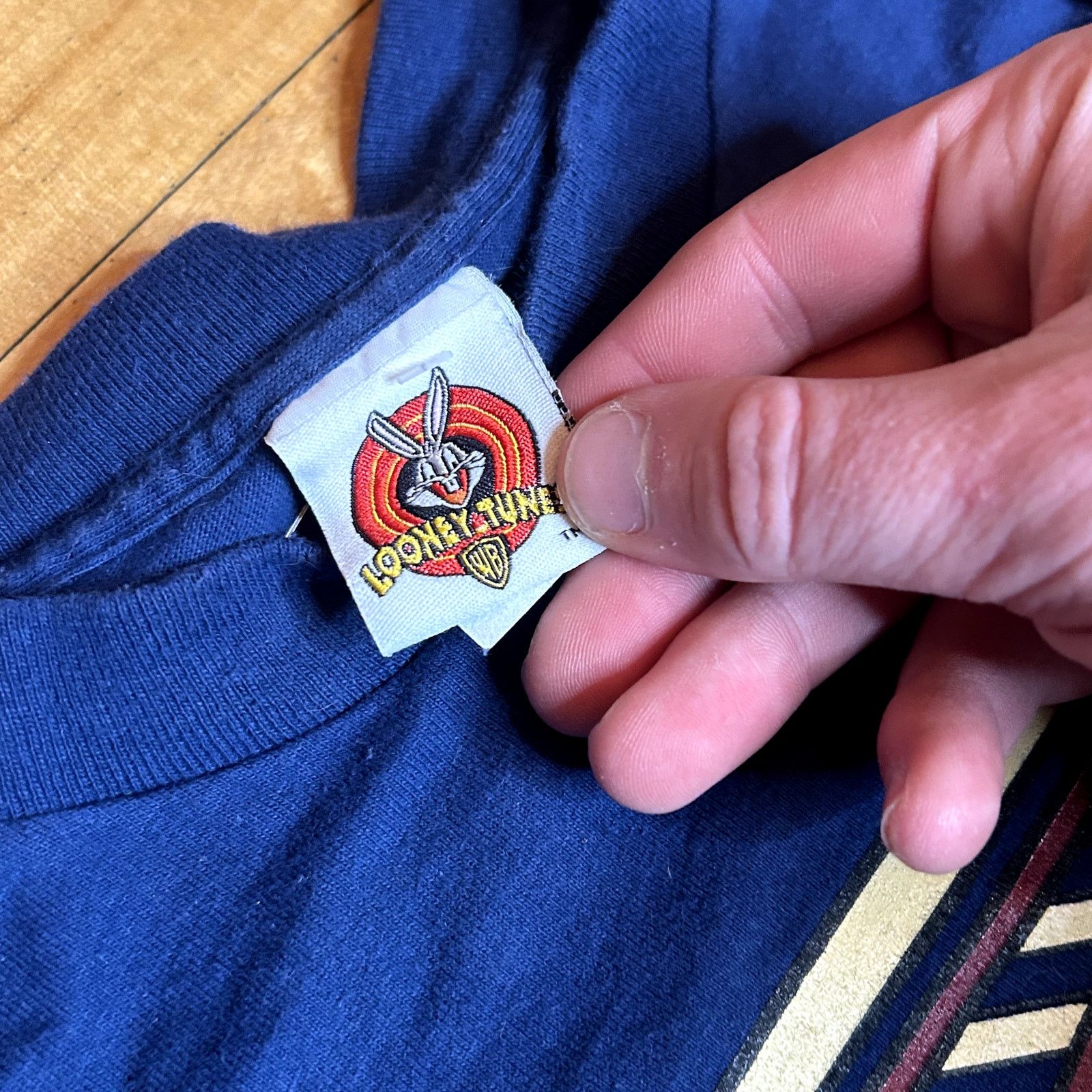 Vintage Vintage 90s Tweetie Bird Looney Tunes T-Shirt 22W Size US XL / EU 56 / 4 - 4 Thumbnail