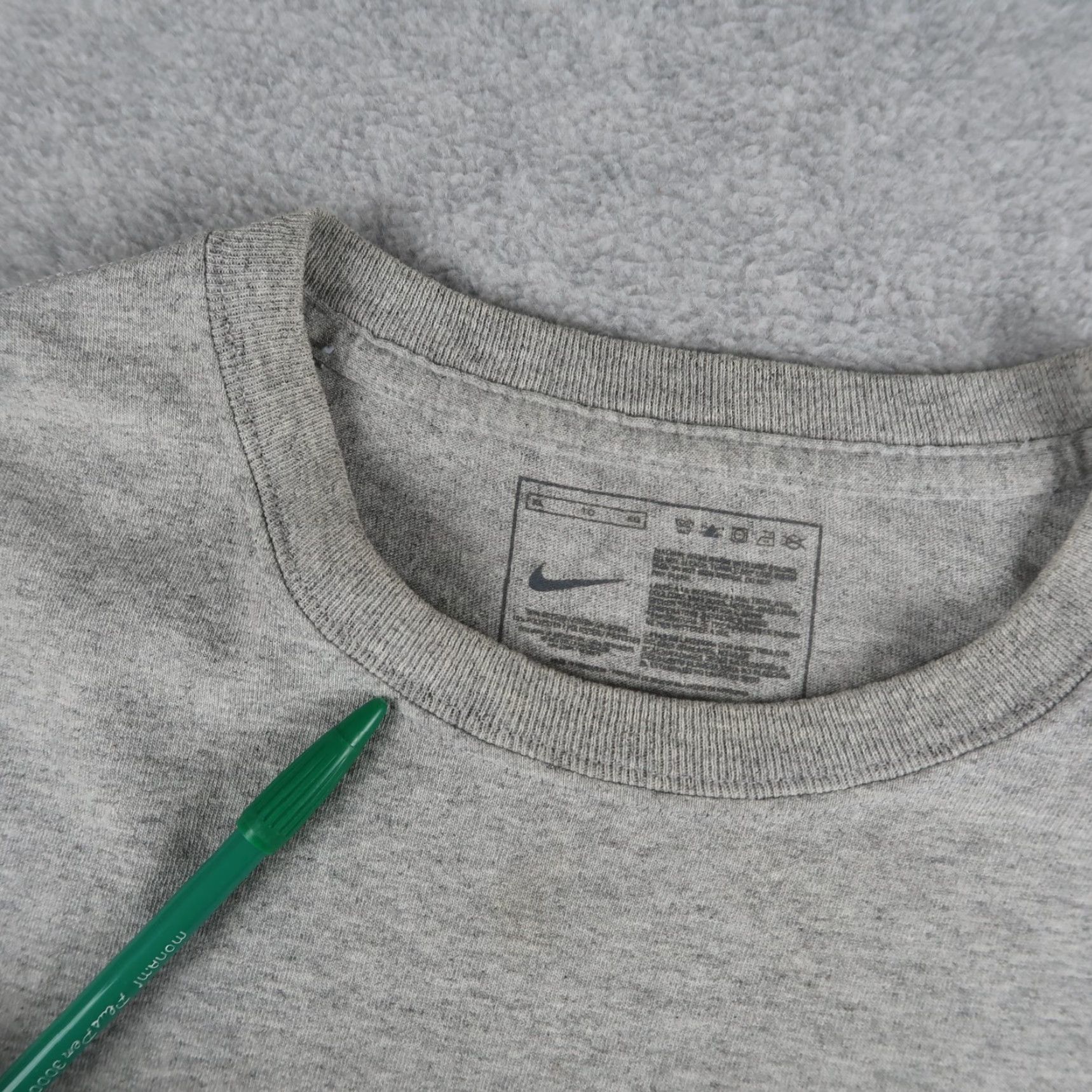 Nike VINTAGE Y2K Nike Gray Graphic T-Shirt Men's XL Sports Swimming Size US XL / EU 56 / 4 - 6 Thumbnail