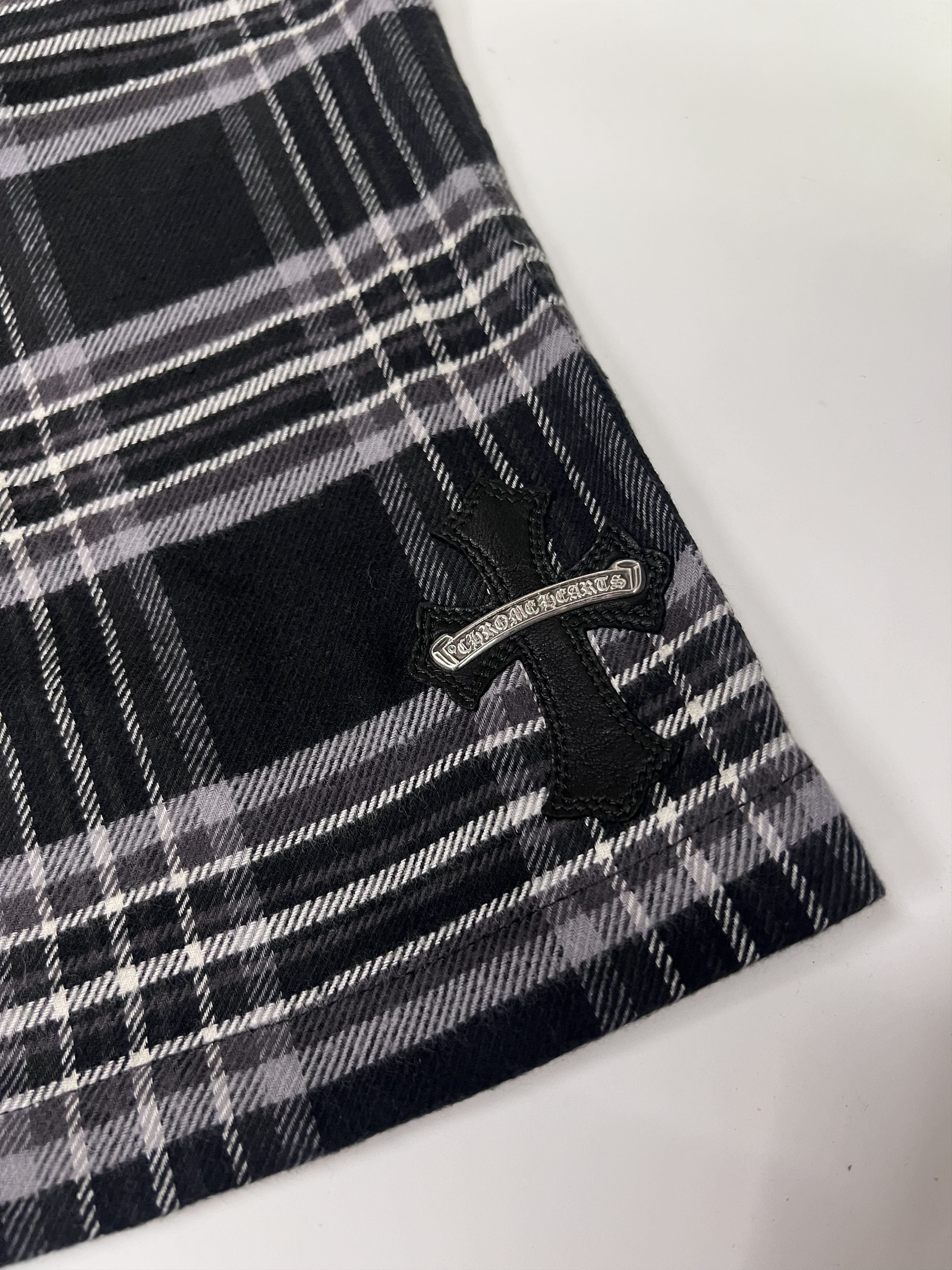 Chrome Hearts Chrome Hearts After School Flannel Shorts Size US 26 / EU 42 - 4 Thumbnail