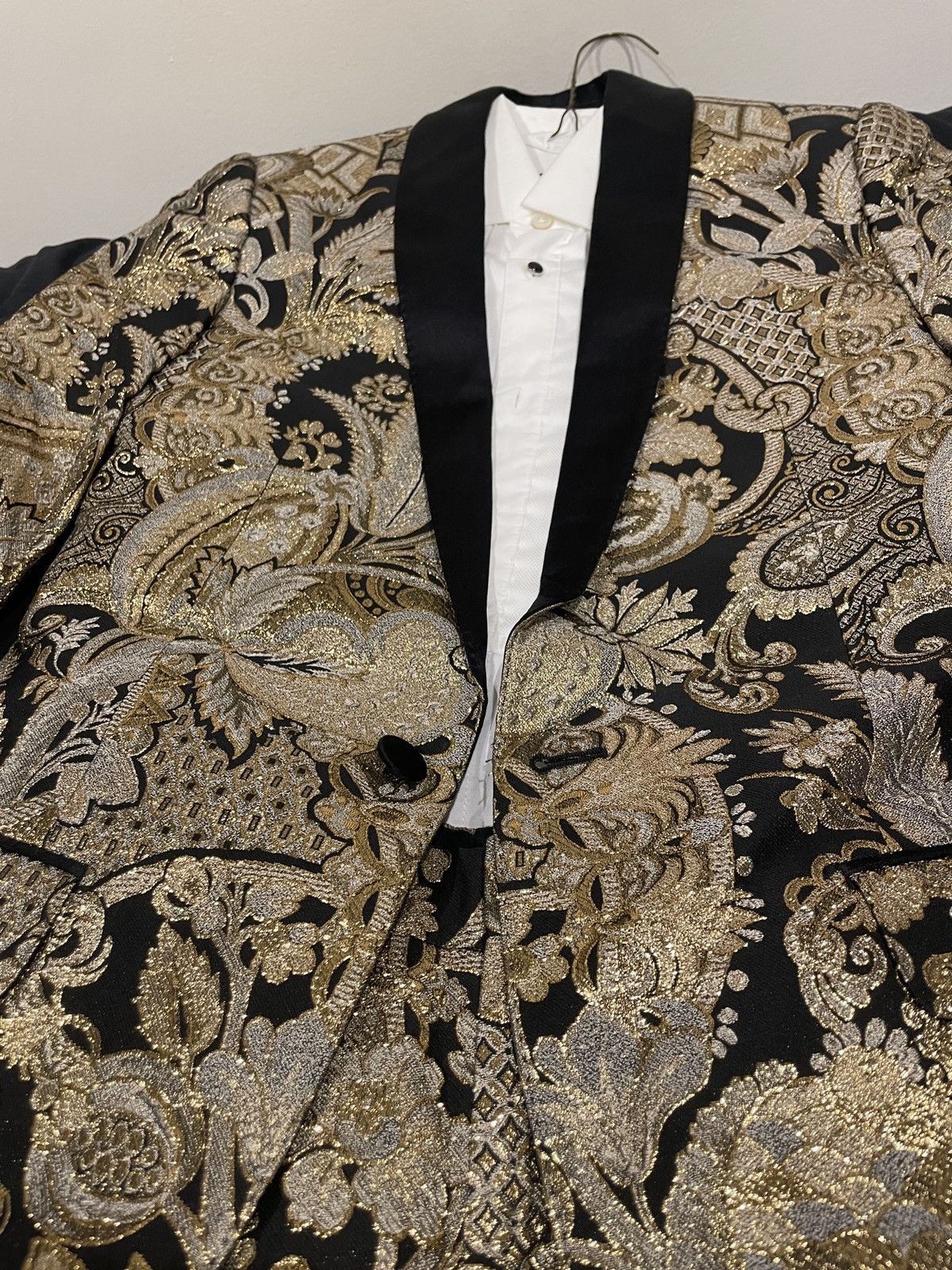dolce & gabbana spring 2019 martini fit tuxedo ensemble