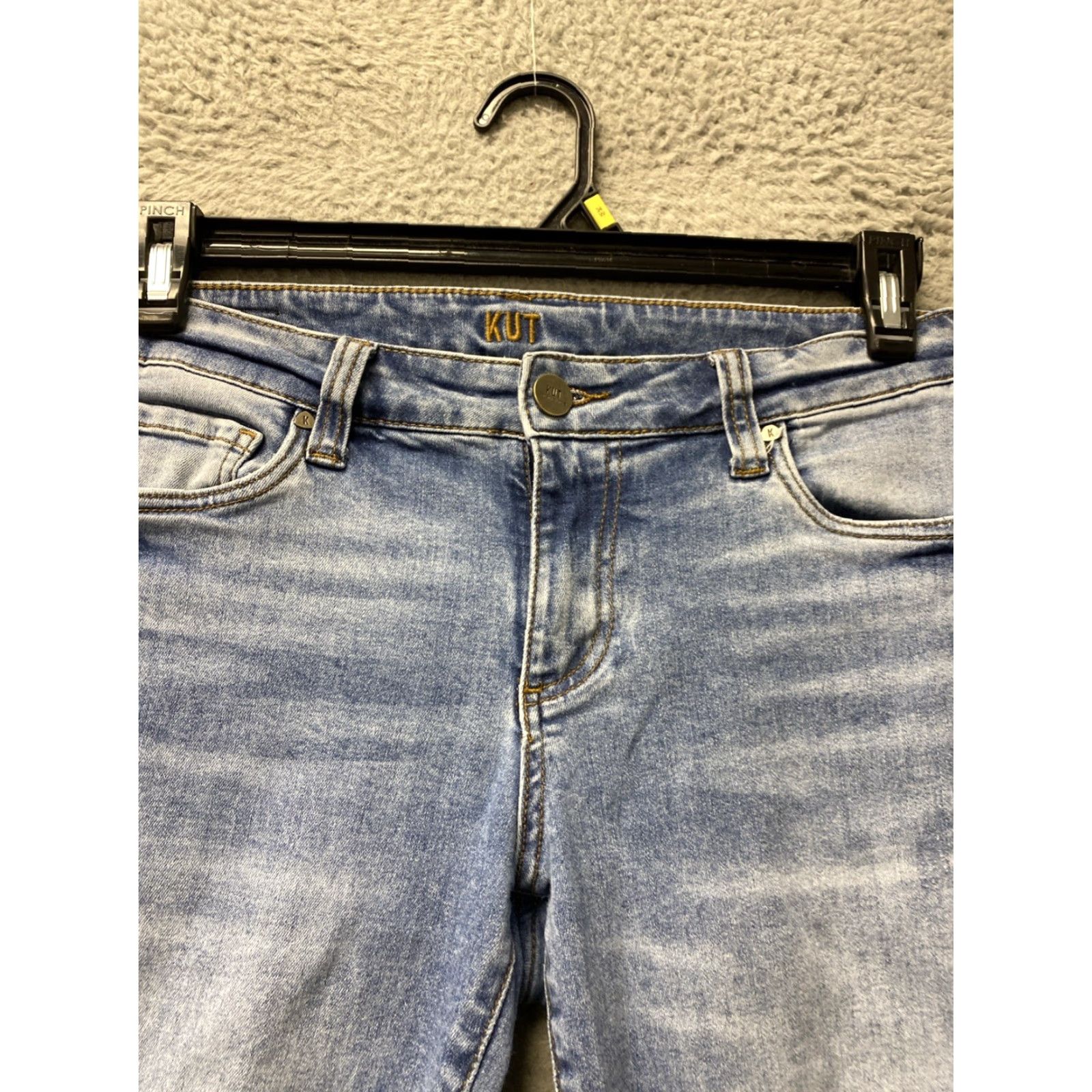 Vintage KUT from the Kloth Jeans Women’s Size 4 Slim Distressed Denim Blue 26 Inseam Button Zip Pockets Cotton Spandex Skinny/Stretch Size 30" / US 8 / IT 44 - 5 Thumbnail