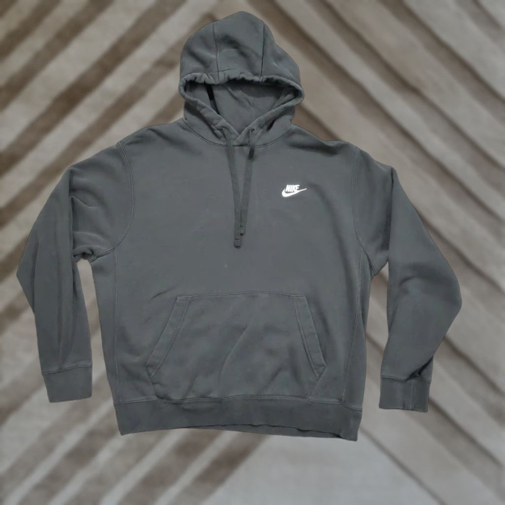 Nike VINTAGE Nike Hoodie Mens Pullover Sweatshirt Black 90s Logo Embroidery Swoosh Cotton Polyester Long Sleeve Hooded L Size US L / EU 52-54 / 3 - 1 Thumbnail
