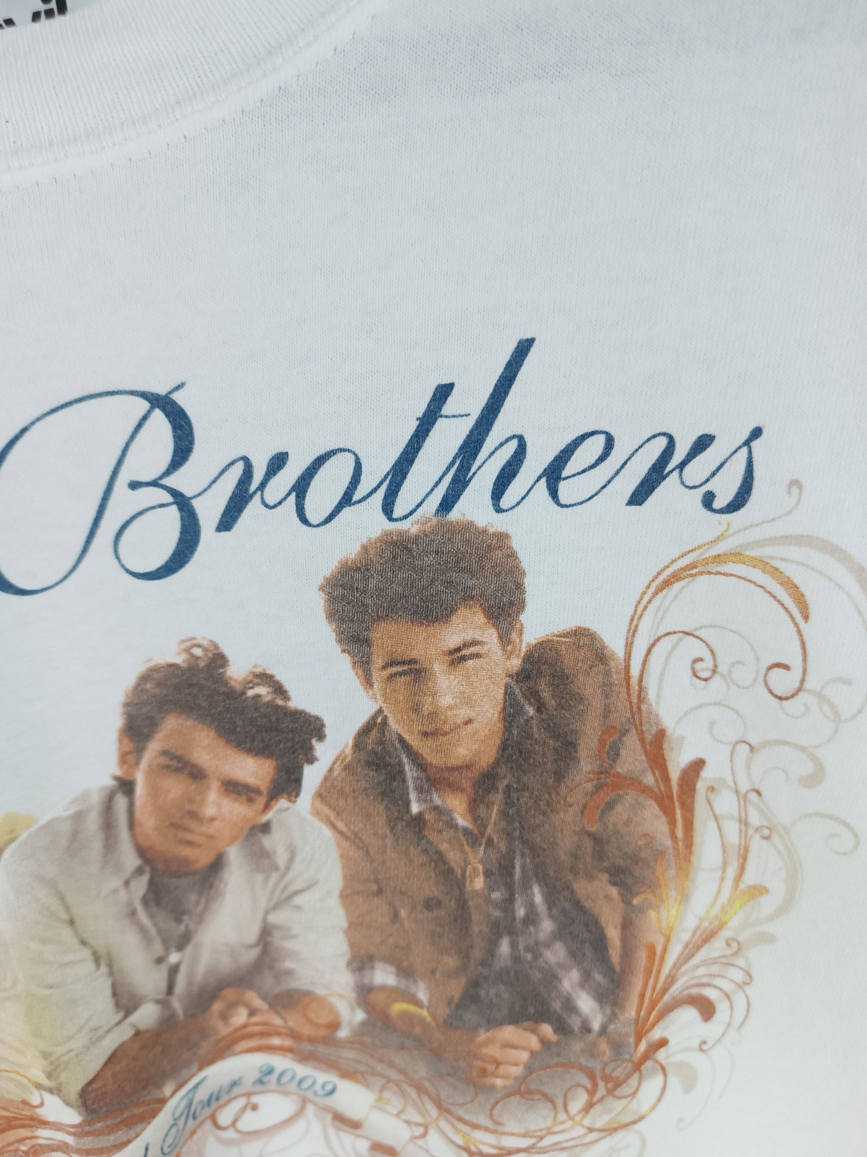 Band Tees VINTAGE '09 JONAS BROTHERS TOUR TEE dnce lovato styles Size US XS / EU 42 / 0 - 11 Thumbnail