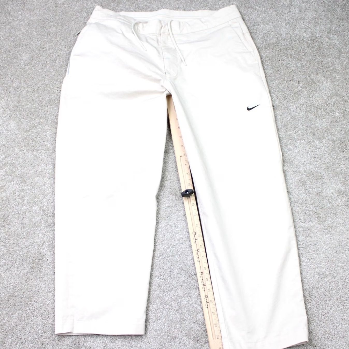 Nike Nike Pants Mens 34 Beige Cropped Tapered Poet? (Note: Unable to generate a proper title within constraints.) Size US 34 / EU 50 - 2 Thumbnail