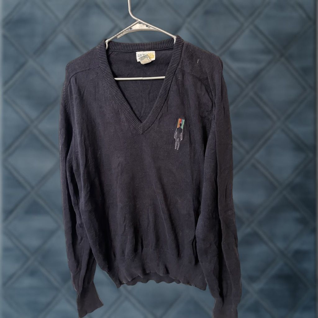 Izod VINTAGE IZOD Club Golf V-Neck Sweater Blue Men's M United States Cotton Knit Pullover Long Sleeve Solid Logo 70s Outdoor Preppy USA Mens Size US M / EU 48-50 / 2 - 1 Thumbnail