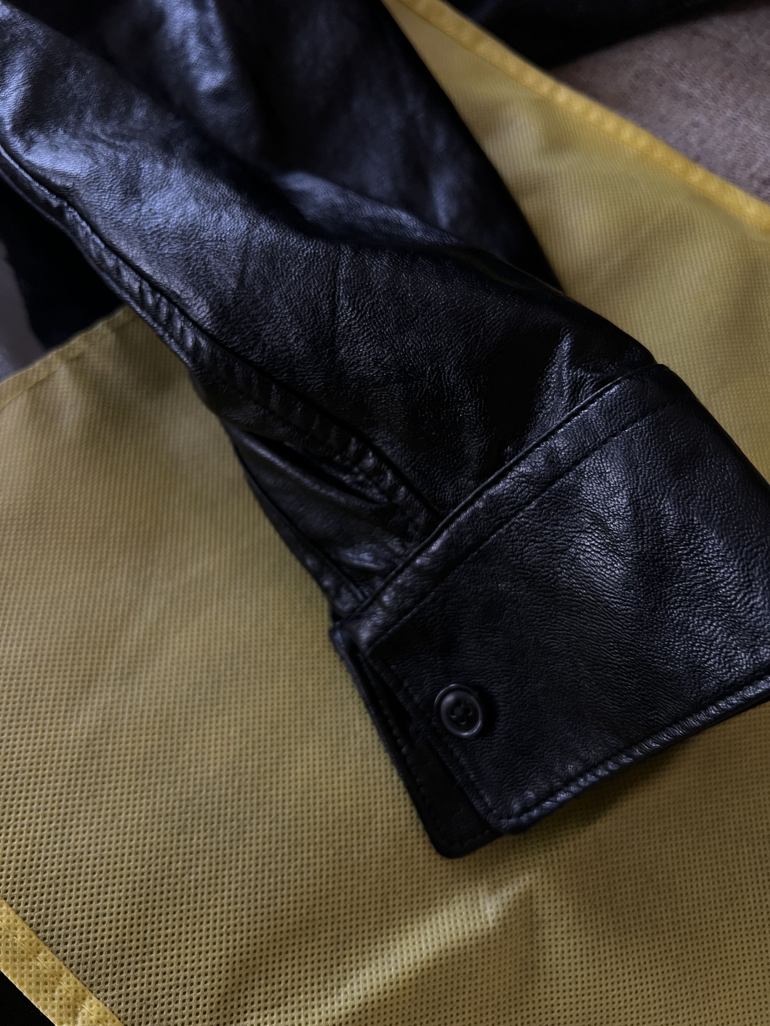 Our Legacy OUR LEGACY COCO 70S FAUX LEATHER SHIRT Size US M / EU 48-50 / 2 - 6 Thumbnail