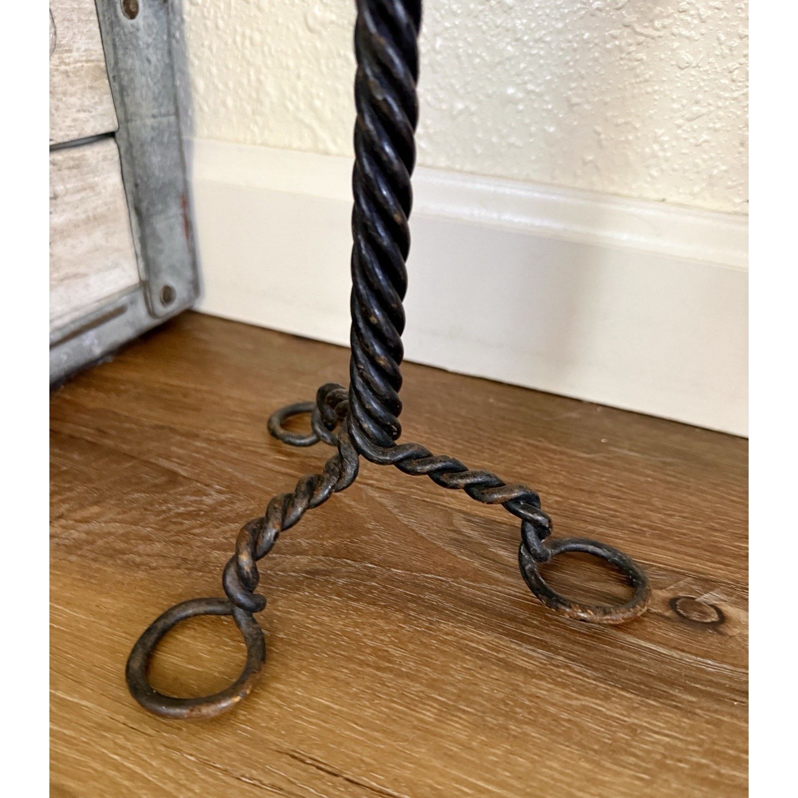 Other Vtg Braided Iron Copper Mission Pillar CandleHolder, 12" Size ONE SIZE - 5 Thumbnail