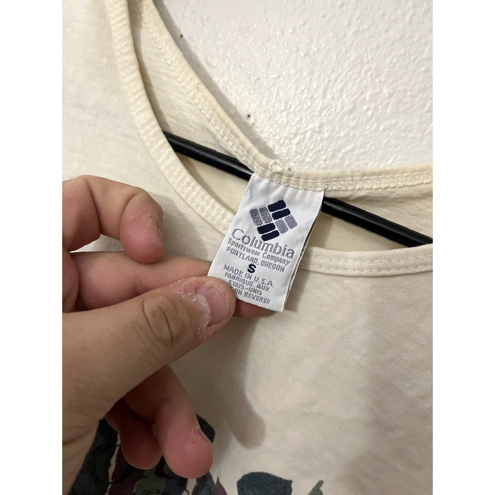 Vintage VINTAGE 90s Columbia Outdoor Art White Tank Top Shirt S Unisex Size US S / EU 44-46 / 1 - 2 Thumbnail
