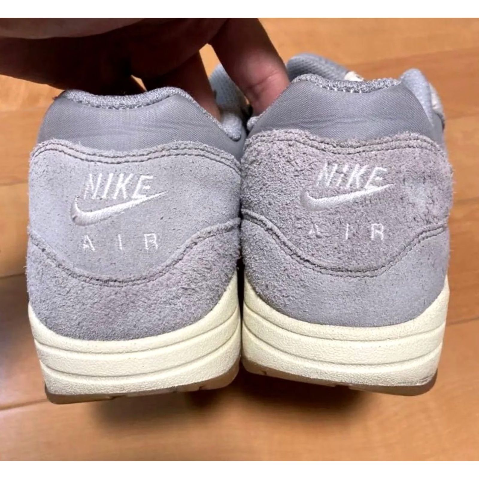 Nike Nike Men Air Max 1 Essential Sneaker 11.0US LTD Original Collection V Matte Silver Size US 11 / EU 44 - 3 Thumbnail