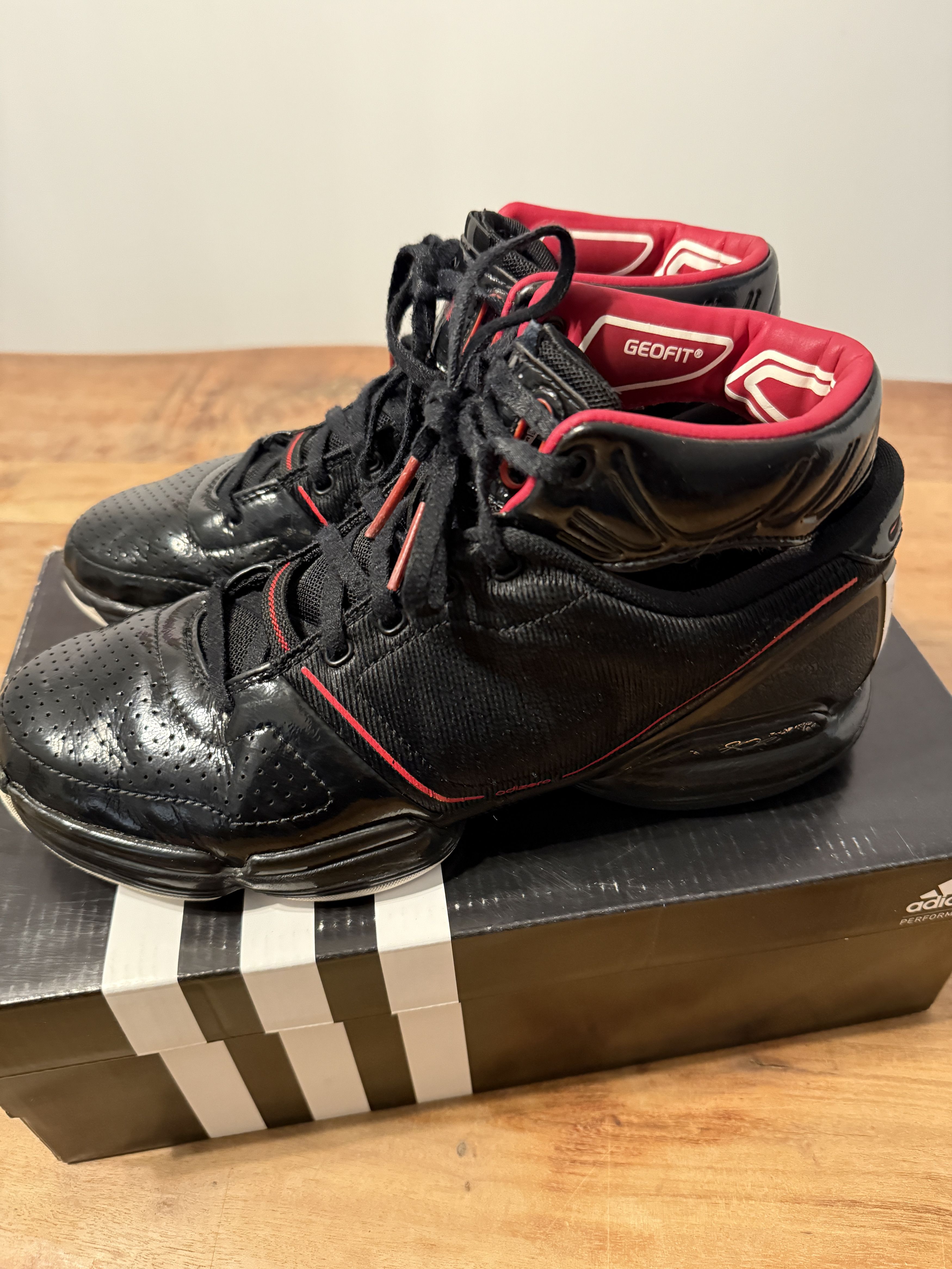 Adidas Adidas Adizero Rose 1 - Size 8 (2011) Size US 8 / EU 41 - 5 Thumbnail